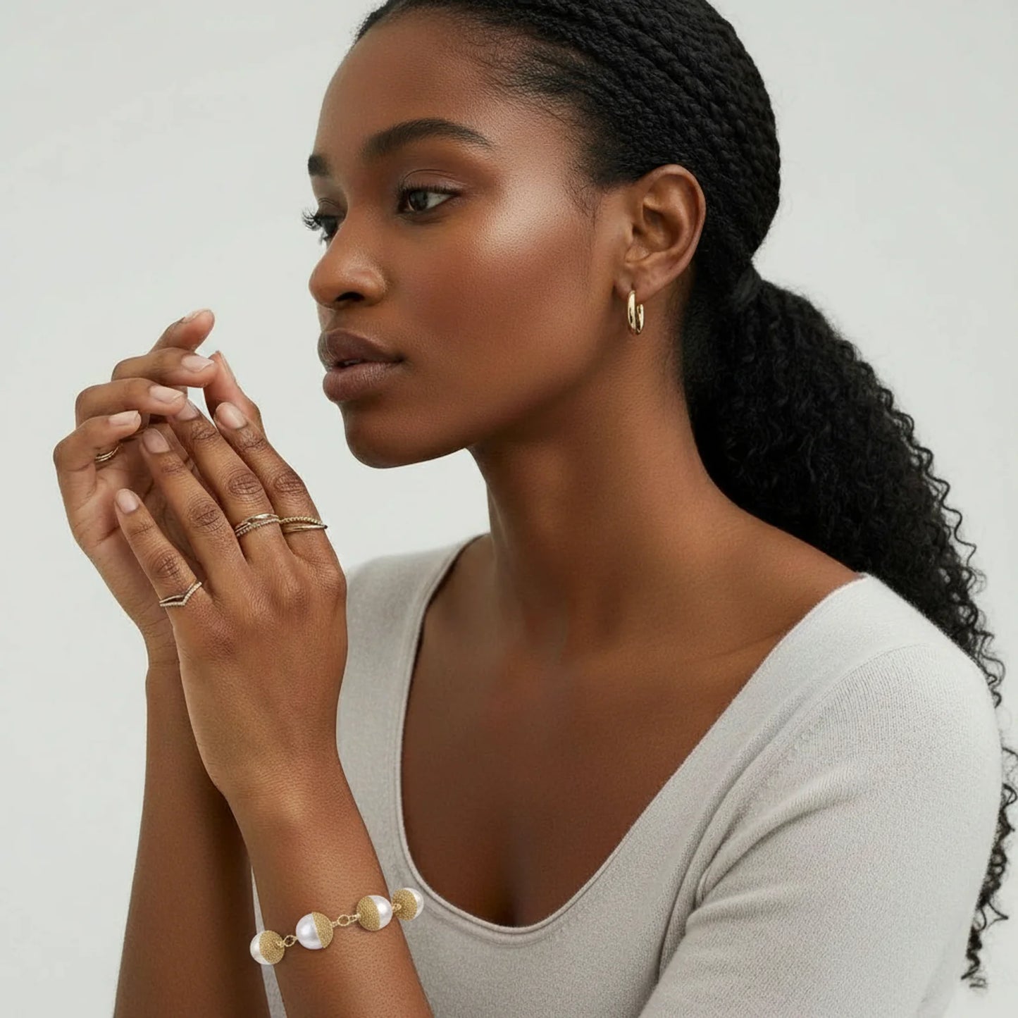 Golden Mesh Pearl Bracelet