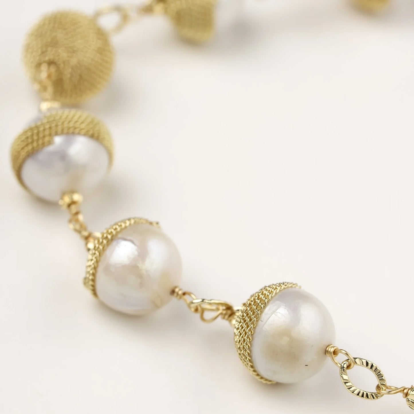 Golden Mesh Pearl Bracelet